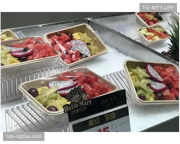 卡瓦尼训练完直接去超市买打折牛排，这自律和抠门是真实存在的？